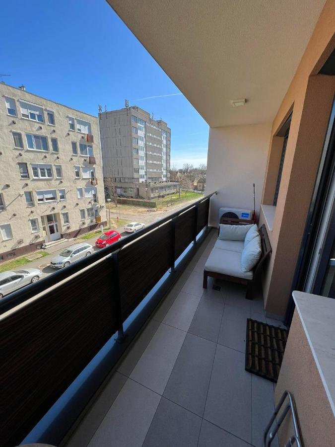 Ferienwohnung Big Forest Apartman Debrecen Exterior foto