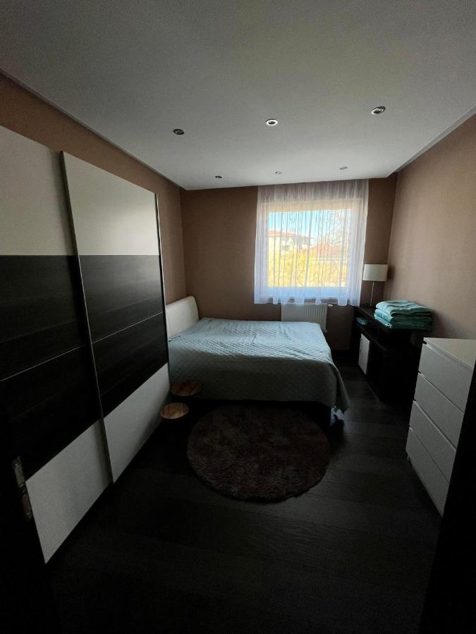 Ferienwohnung Big Forest Apartman Debrecen Exterior foto