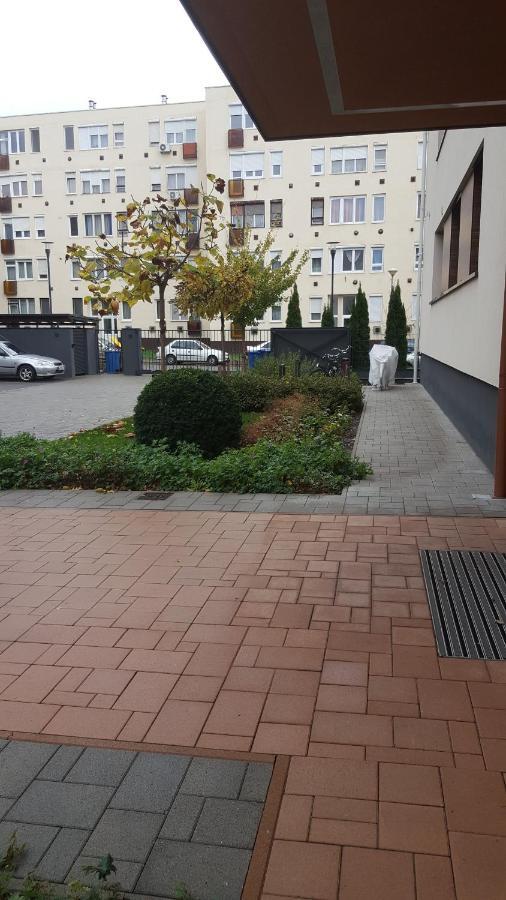 Ferienwohnung Big Forest Apartman Debrecen Exterior foto